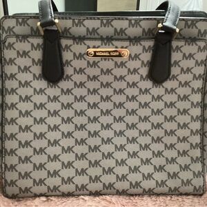 Michael Kors Black and Gray Signature Tote